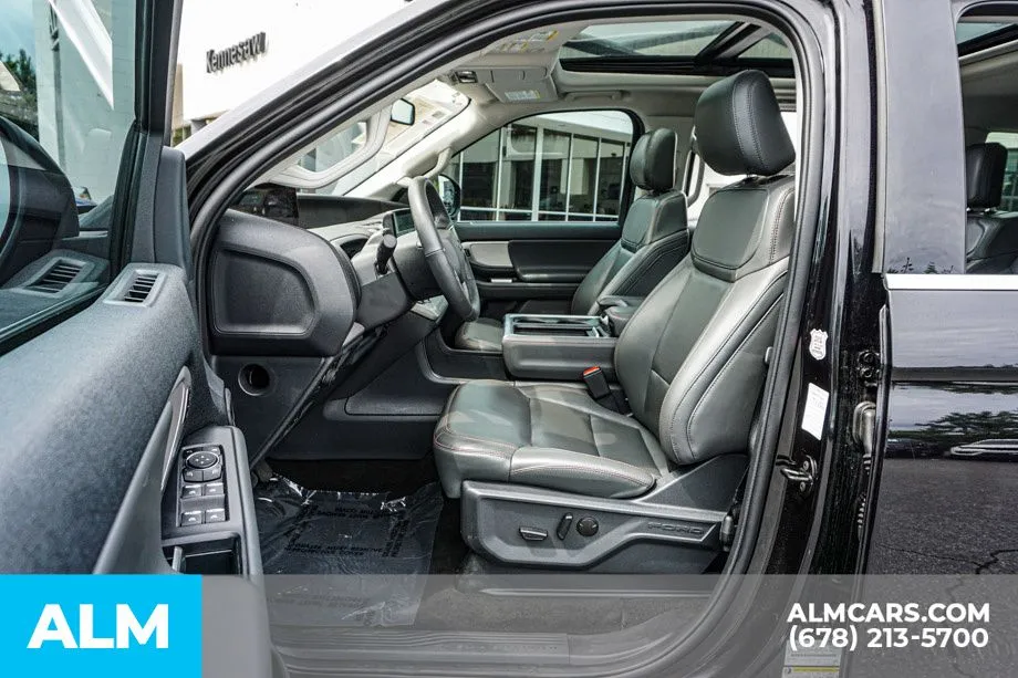2025 Ford Expedition Active - Photo 19