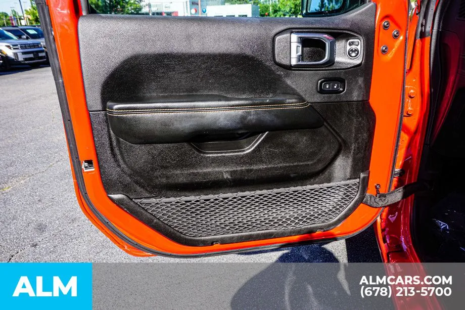 2025 Jeep Wrangler 4-Door Sahara - Photo 51