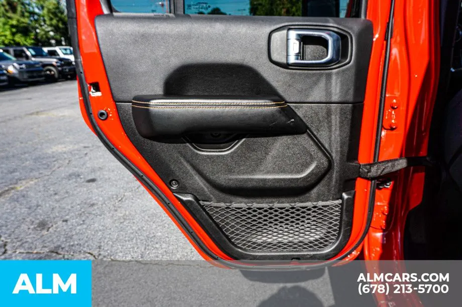 2025 Jeep Wrangler 4-Door Sahara - Photo 53