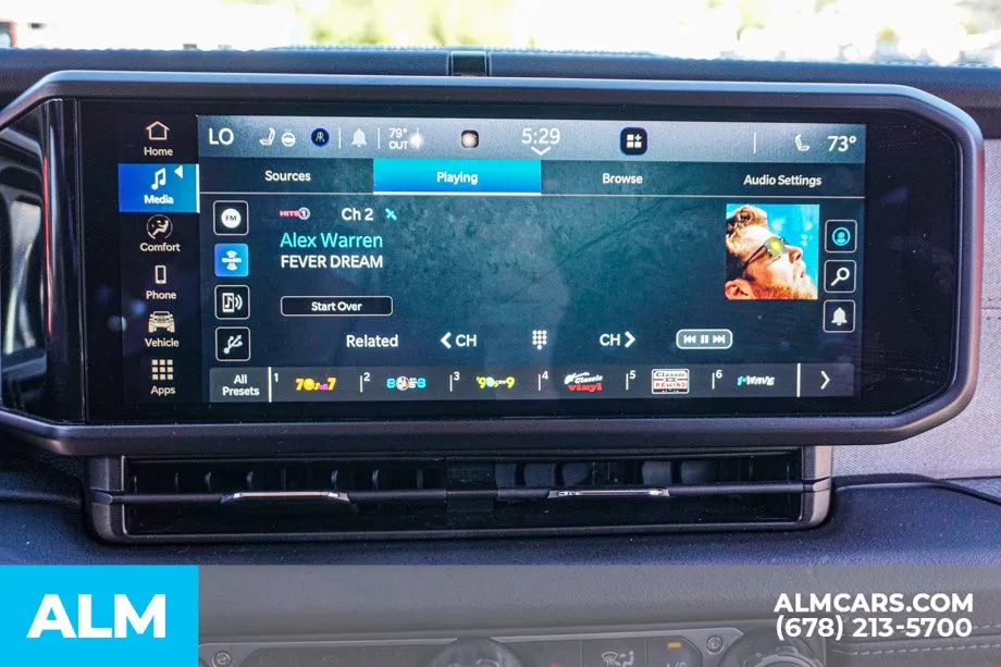 2025 Jeep Wrangler 4-Door Sahara - Photo 42