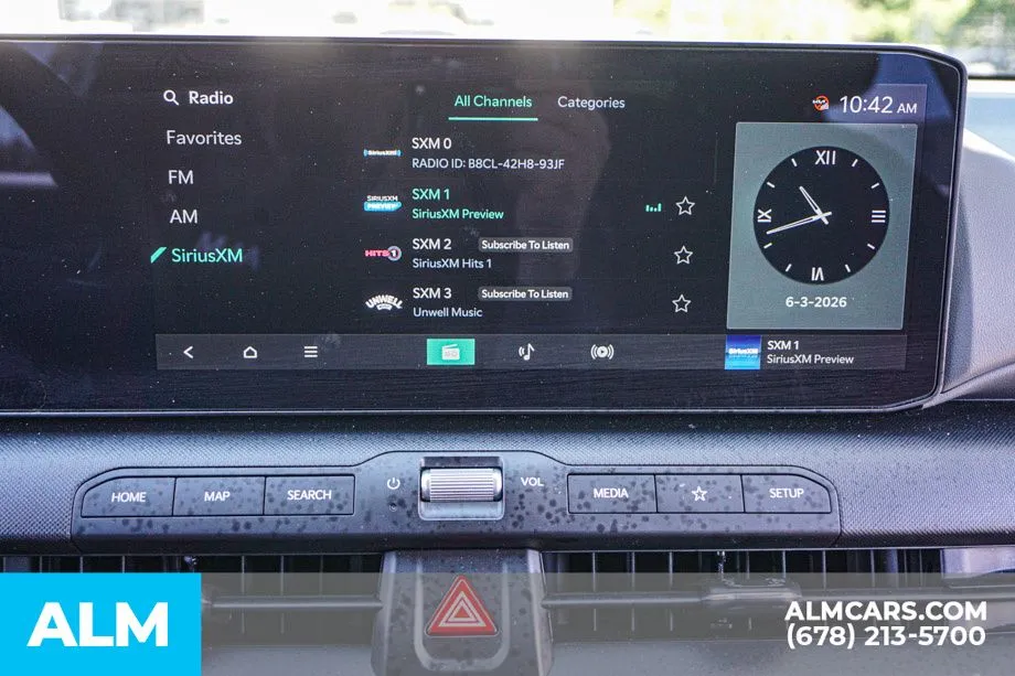 2025 Kia K4 LXS - Photo 37