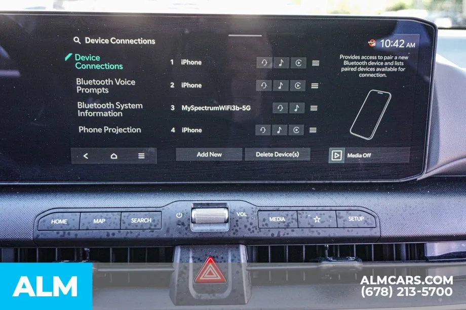 2025 Kia K4 LXS - Photo 36
