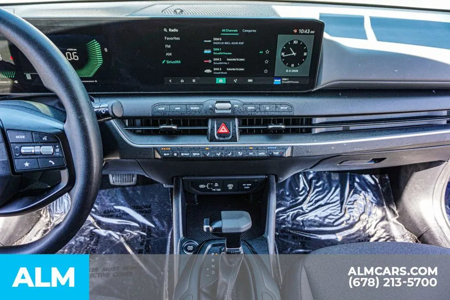 2025 Kia K4 LXS - Photo 38