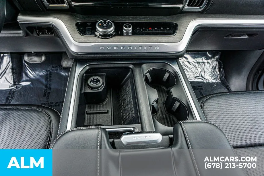 2025 Ford Expedition Platinum - Photo 44