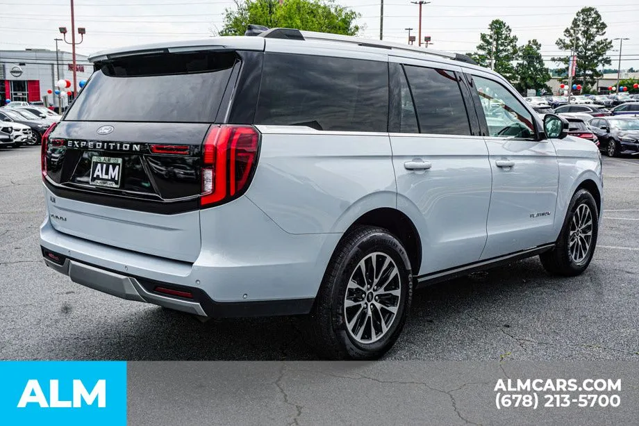 2025 Ford Expedition Platinum - Photo 6