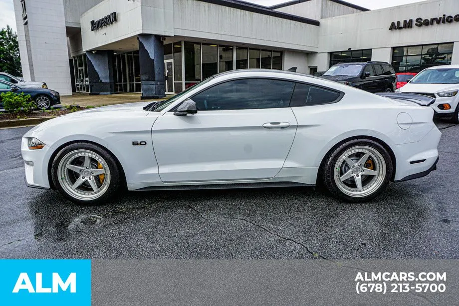 2022 Ford Mustang GT Premium - Photo 7