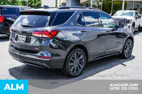 More photos of 2022 Chevrolet Equinox RS at ALM Kennesaw, GA