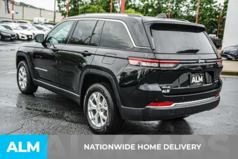 More photos of 2023 Jeep Grand Cherokee Limited at ALM Kennesaw, GA