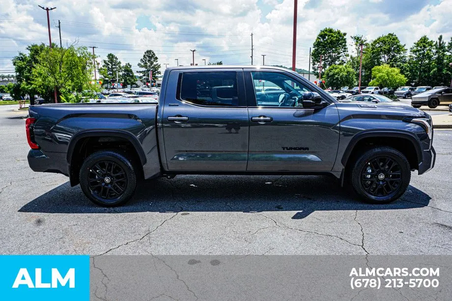 2026 Toyota Tundra Limited - Photo 9