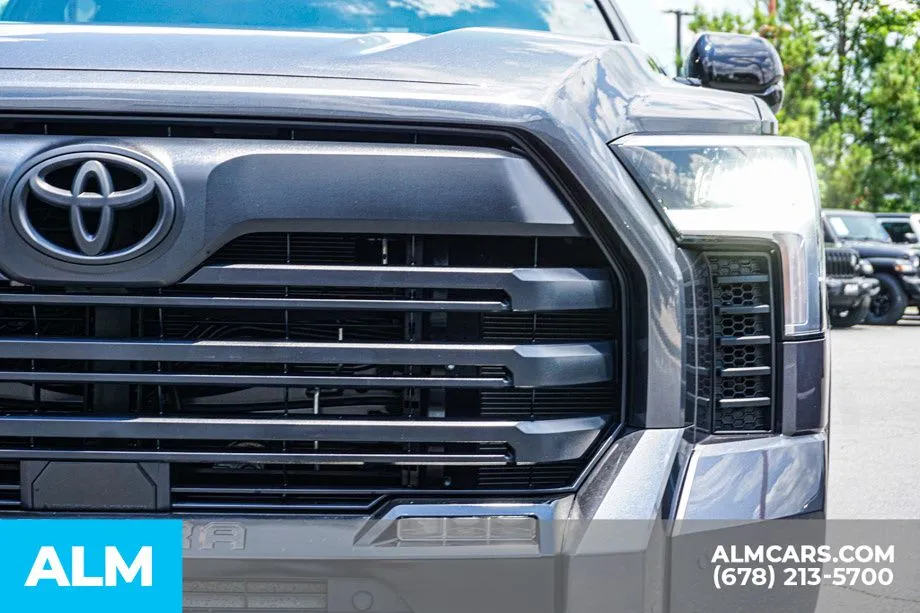 2026 Toyota Tundra Limited - Photo 12