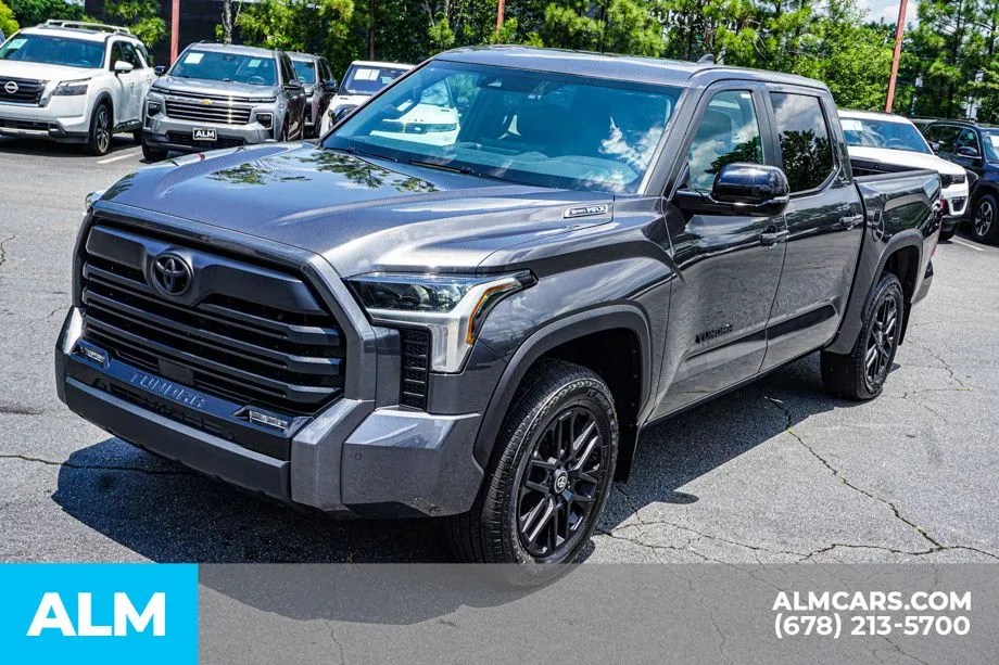 2026 Toyota Tundra Limited - Photo 15