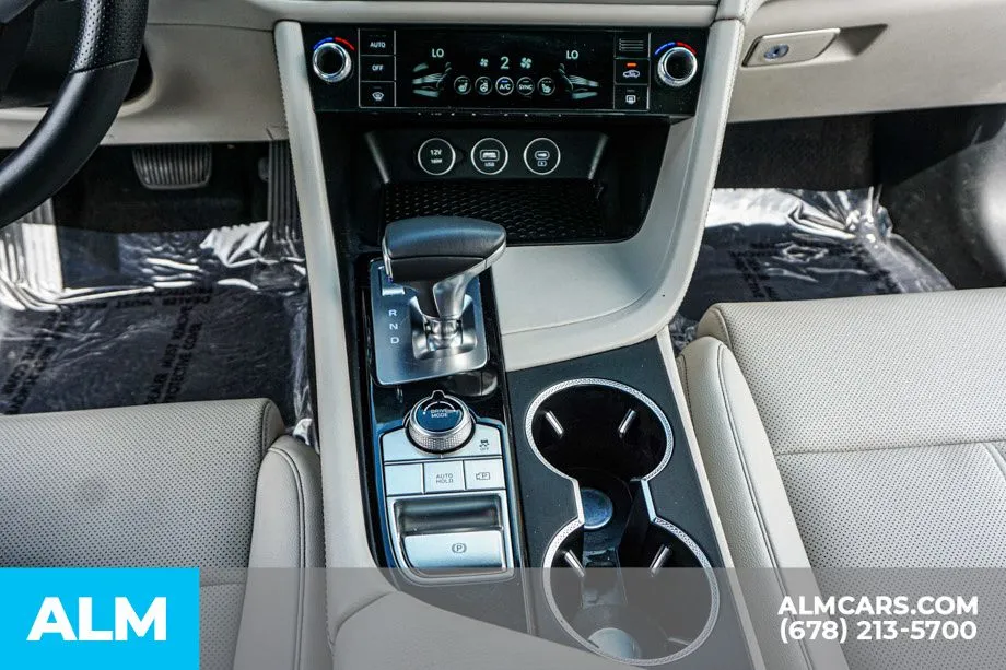2025 GENESIS G70 Standard - Photo 40