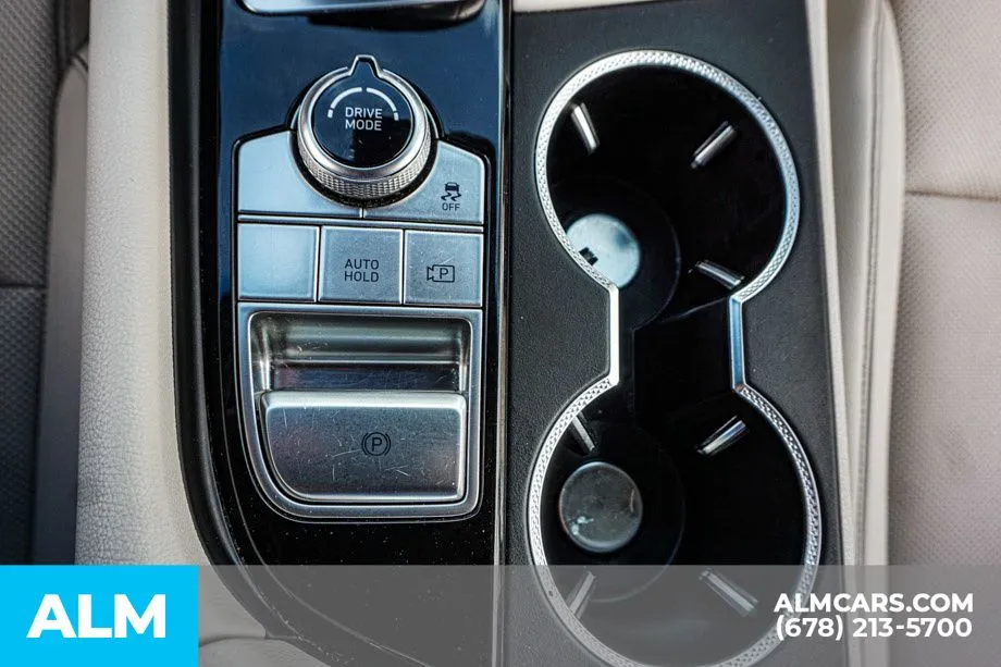2025 GENESIS G70 Standard - Photo 43