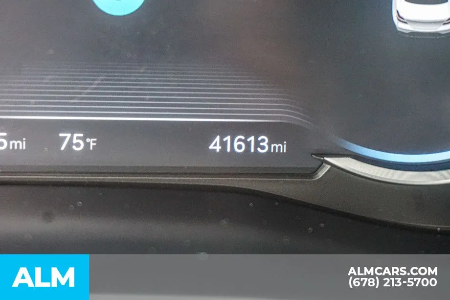 2025 GENESIS G70 Standard - Photo 57