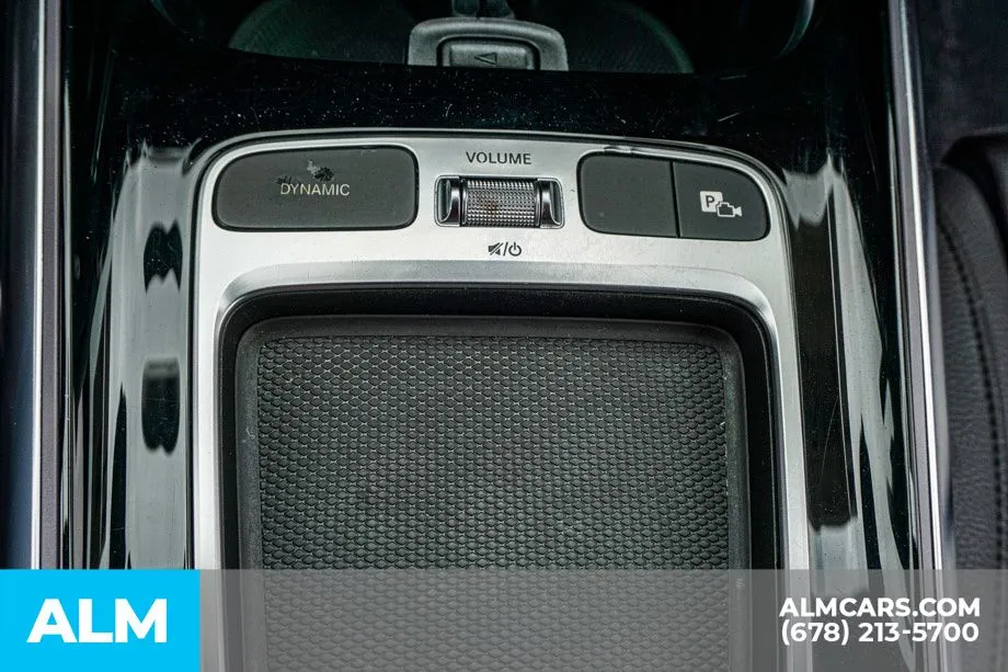 2025 Mercedes-Benz GLA GLA250 - Photo 43
