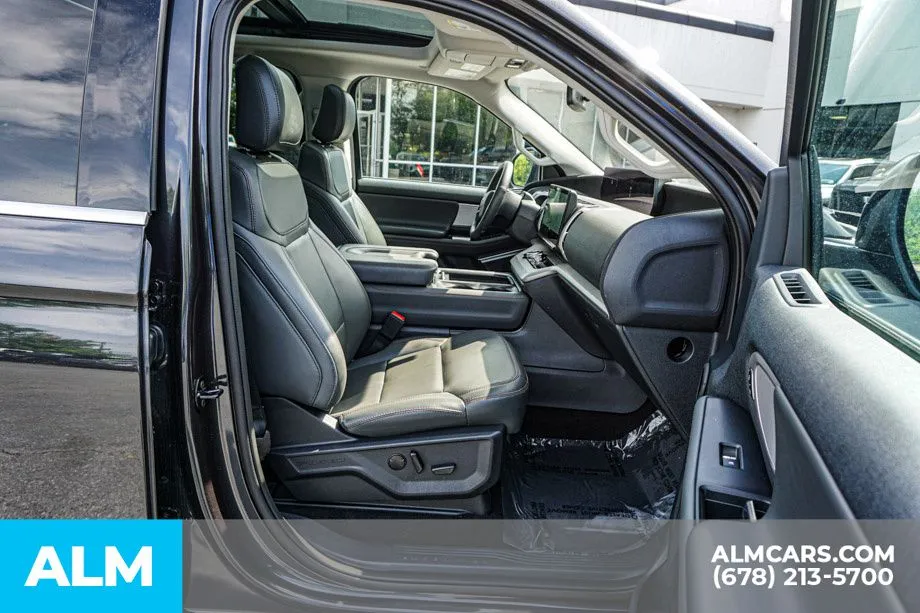 2025 Ford Expedition Active - Photo 25