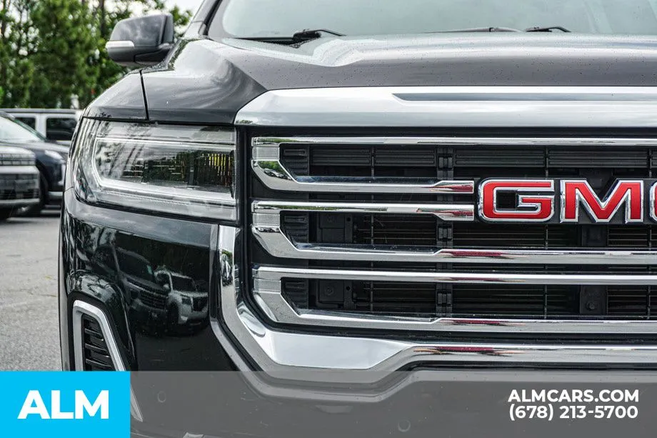 2022 GMC Acadia SLE - Photo 12