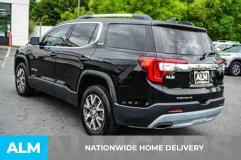 More photos of 2022 GMC Acadia SLE at ALM Kennesaw, GA