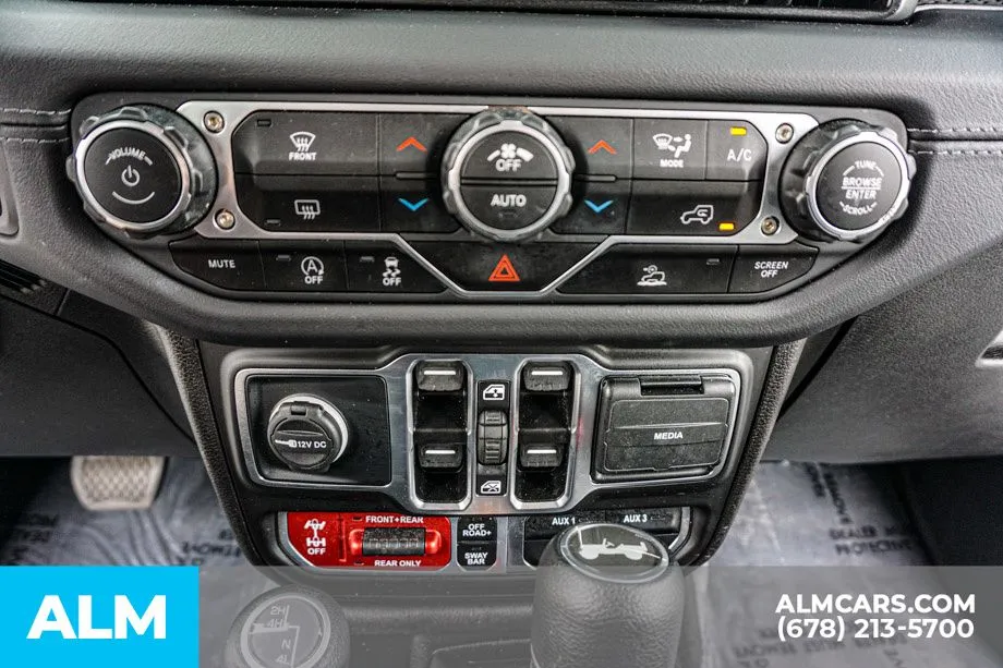 2025 Jeep Wrangler 4-Door Rubicon - Photo 44