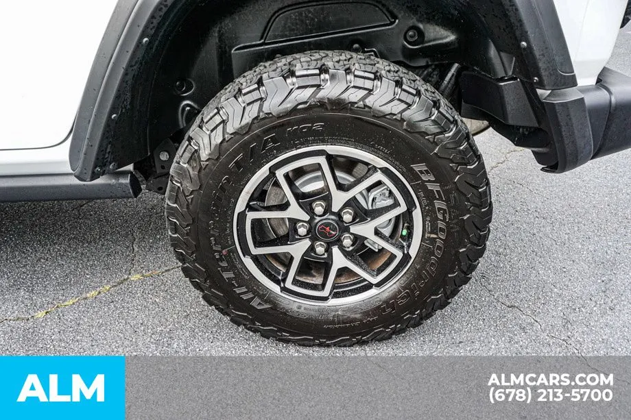 2025 Jeep Wrangler 4-Door Rubicon - Photo 17