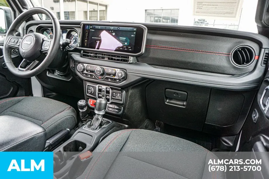 2025 Jeep Wrangler 4-Door Rubicon - Photo 25