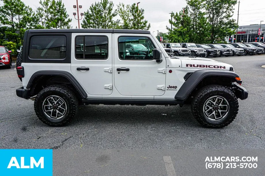 2025 Jeep Wrangler 4-Door Rubicon - Photo 9