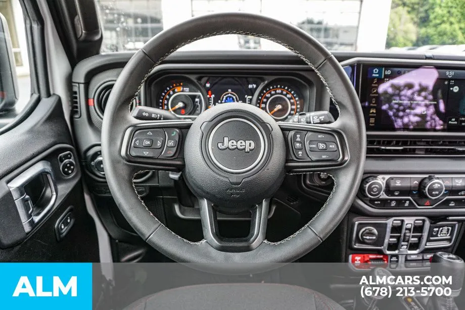 2025 Jeep Wrangler 4-Door Rubicon - Photo 29