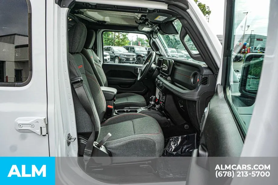 2025 Jeep Wrangler 4-Door Rubicon - Photo 23