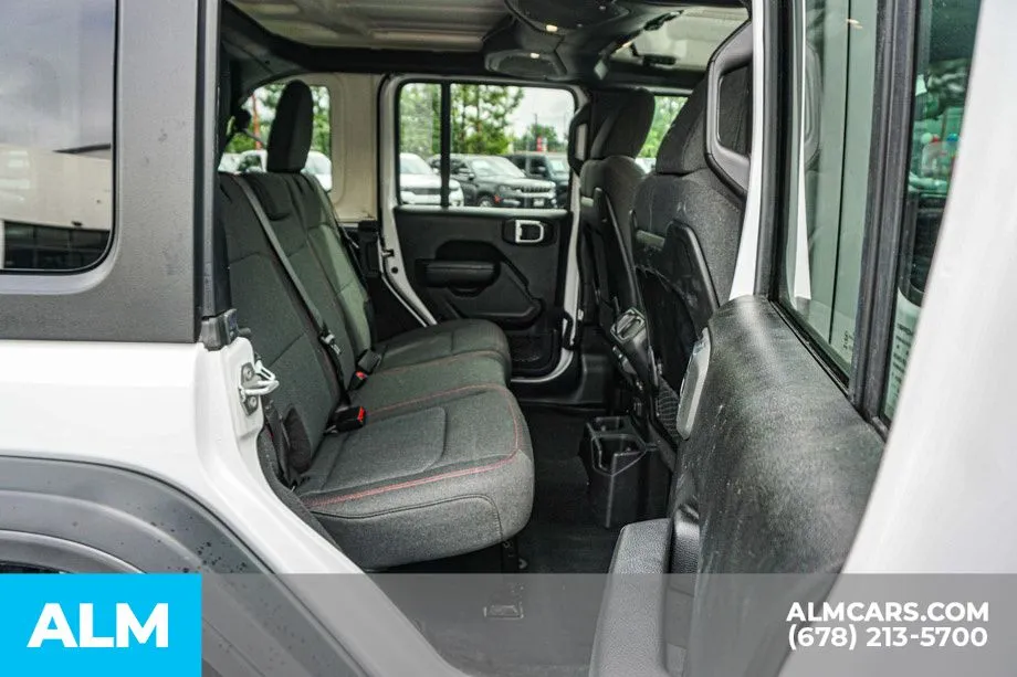 2025 Jeep Wrangler 4-Door Rubicon - Photo 22