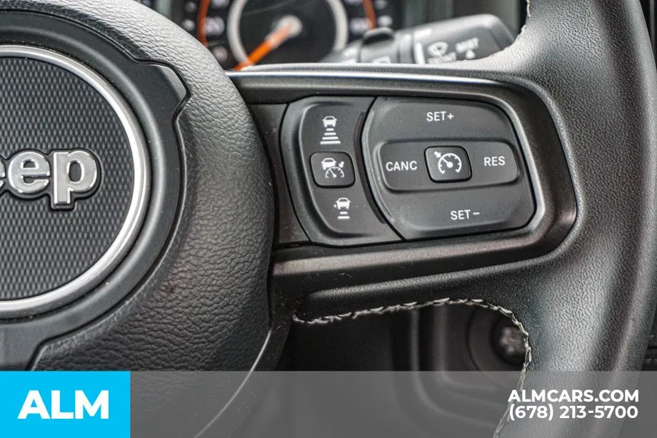 2025 Jeep Wrangler 4-Door Rubicon - Photo 31