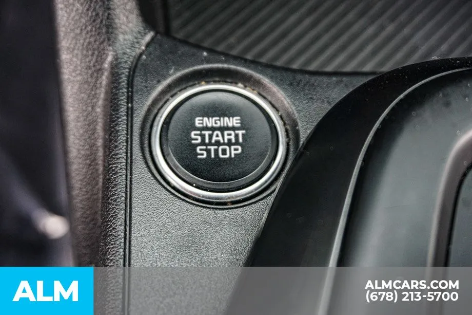 2025 Kia K4 LXS - Photo 44