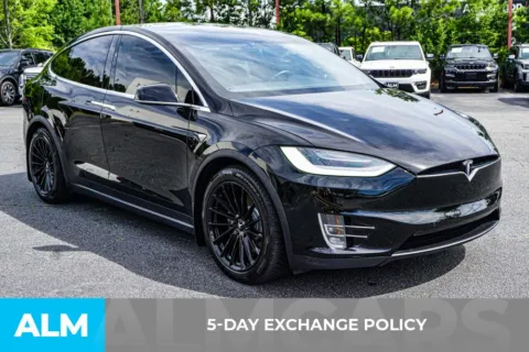 More photos of 2020 Tesla Model X Long Range at ALM Kennesaw, GA