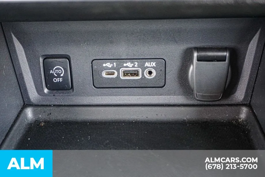 2024 Nissan Sentra SR - Photo 43