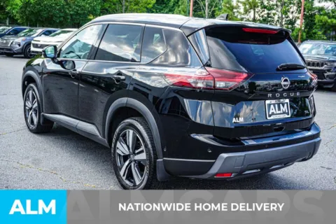 More photos of 2024 Nissan Rogue SL at ALM Kennesaw, GA