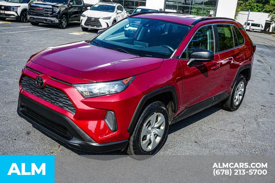 2021 Toyota RAV4 LE - Photo 16
