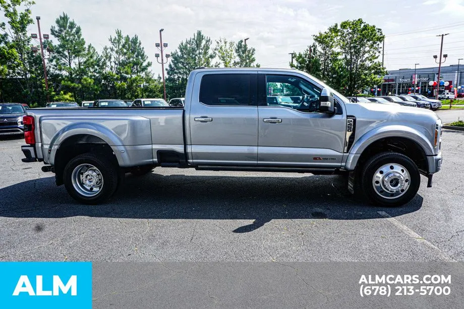 2023 Ford F-450 Super Duty Platinum - Photo 9
