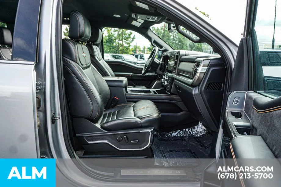2023 Ford F-450 Super Duty Platinum - Photo 23