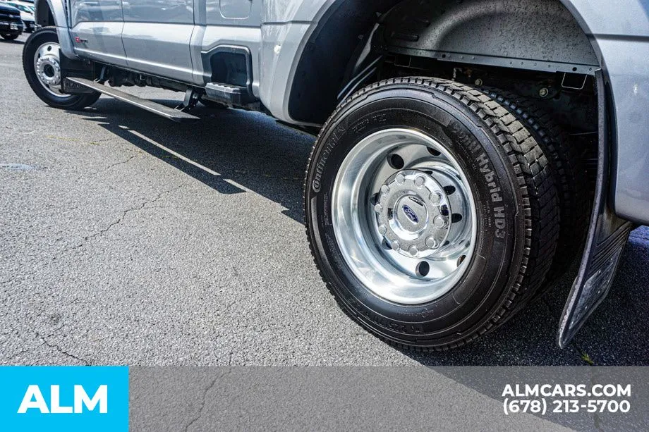 2023 Ford F-450 Super Duty Platinum - Photo 16