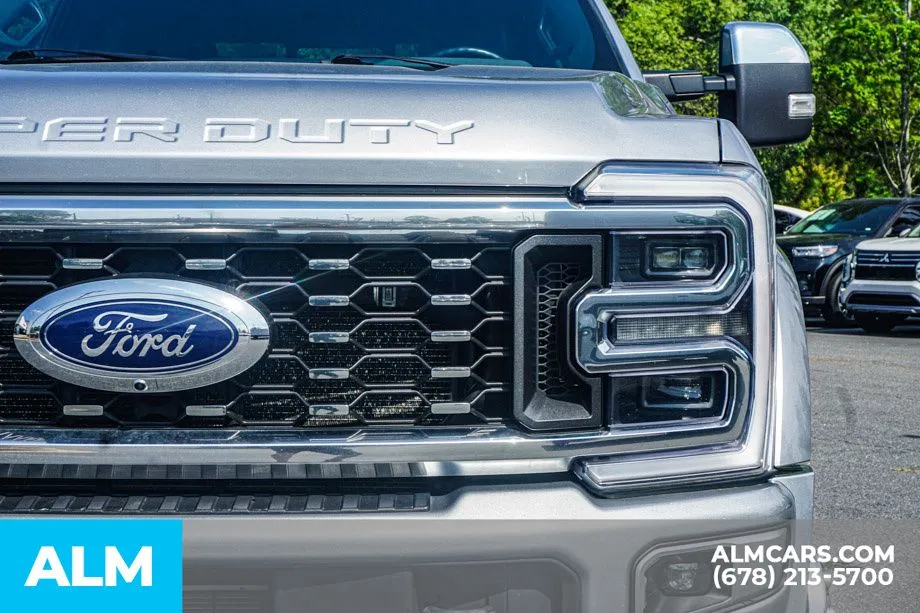 2023 Ford F-450 Super Duty Platinum - Photo 12