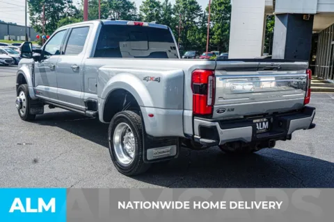 More photos of 2023 Ford F-450SD Platinum at ALM Kennesaw, GA