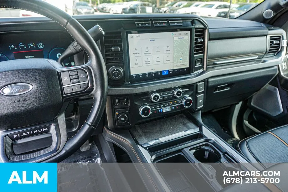 2023 Ford F-450 Super Duty Platinum - Photo 32