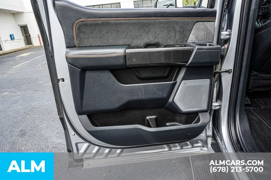 2023 Ford F-450 Super Duty Platinum - Photo 55