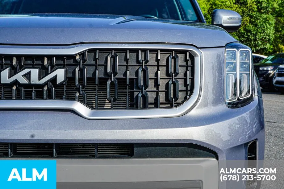 2024 Kia Telluride LX - Photo 12