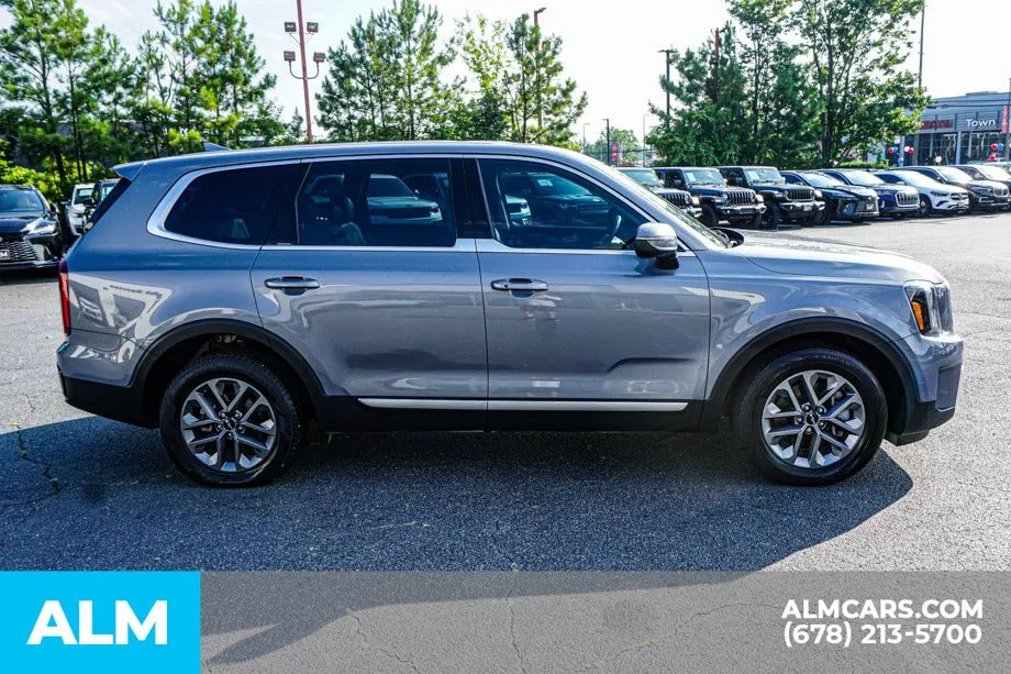 2024 Kia Telluride LX - Photo 9