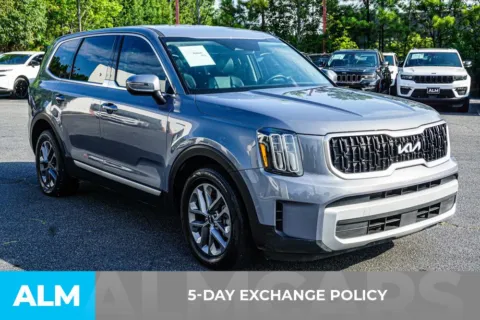 More photos of 2024 Kia Telluride LX at ALM Kennesaw, GA