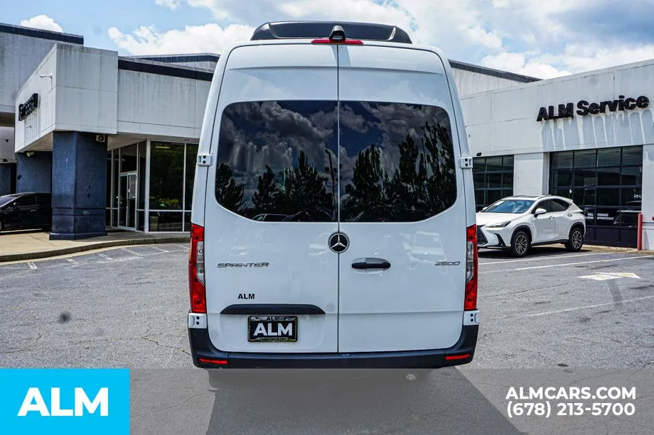 2025 Mercedes-Benz Sprinter Passenger Van Base - Photo 11
