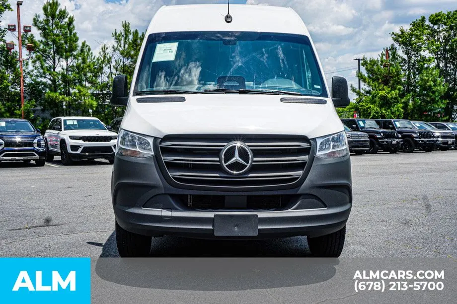 2025 Mercedes-Benz Sprinter Passenger Van Base - Photo 10