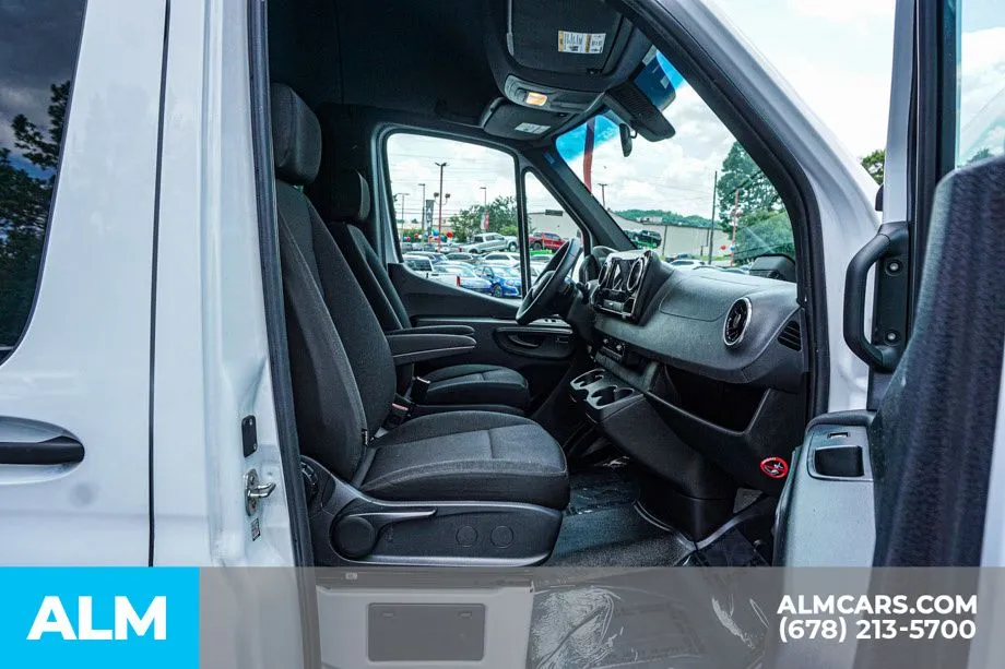 2025 Mercedes-Benz Sprinter Passenger Van Base - Photo 22