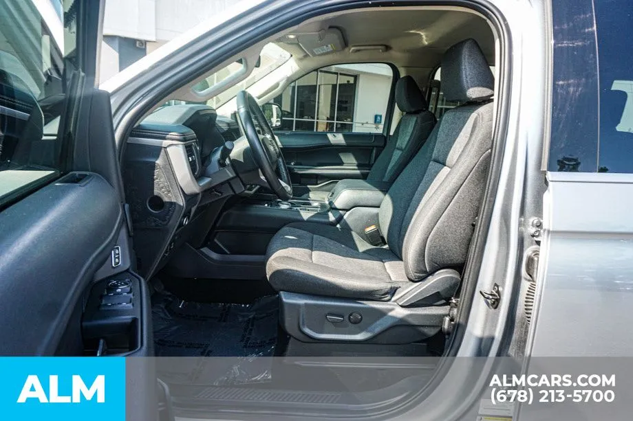 2024 Ford Expedition XLT - Photo 18