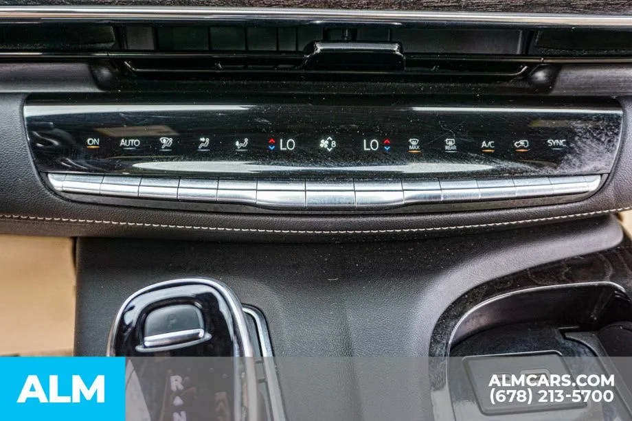 2023 Cadillac Escalade Premium Luxury - Photo 45